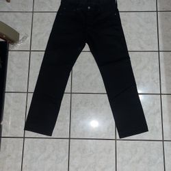 Black Levi’s 501s 30x30