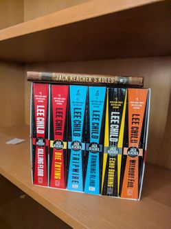 Jack reacher book collection for six books paperback including a special edition rule book. Hardbound