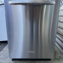 24” Kitchen Aid Dishwasher (Energy Star) Warranty Included 