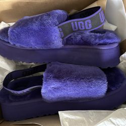 UGG Fuzzy Slippers