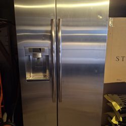 Samsung Refrigerator 