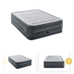 Intex Dura-Beam® Deluxe Comfort-Plush Air Mattress 22" Queen w/ Built-In Electric Pump