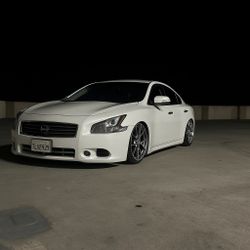 2013 Nissan Maxima