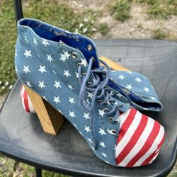 Women’s American Flag Themed Heels