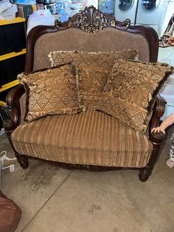 Victorian Style Single Seater Couch