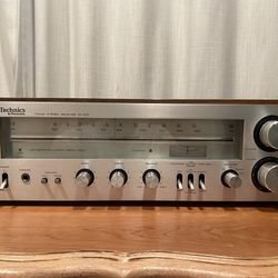 Panasonic Technics SA-200 FM/AM Stereo Receiver 