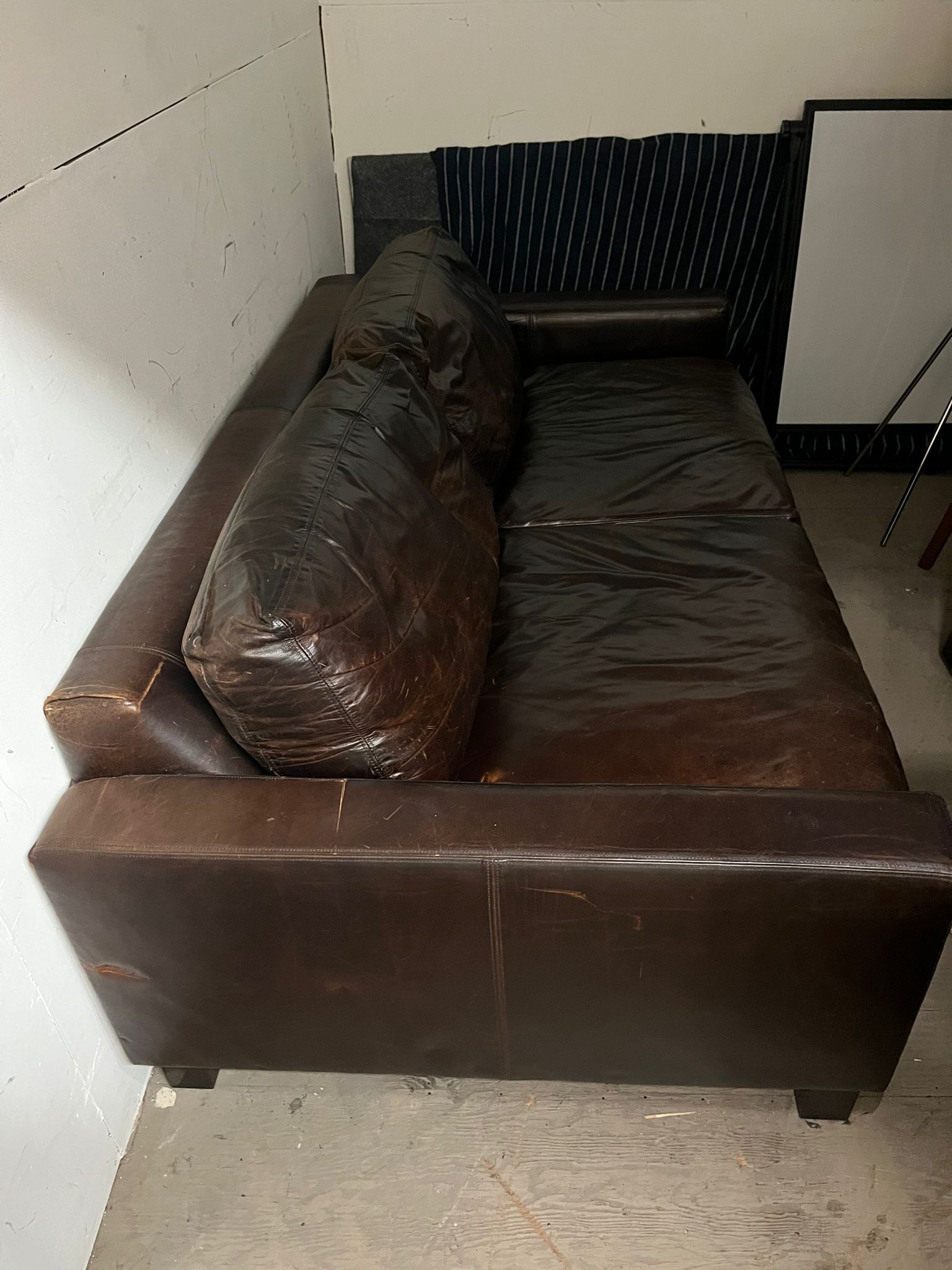 Loveseat