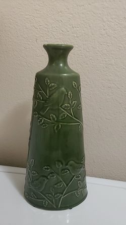 Green vase.. 14"
