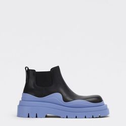 Bottega Veneta - Brand New Never Worn