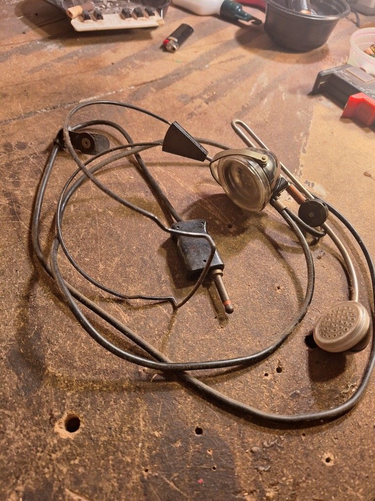 Classic Telephone Operator Microphone Headset From The '50s