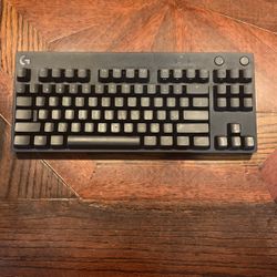 80% logitech pro series keyboard blue switches