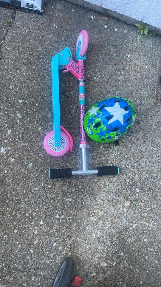 Baby Scooter With Helmet 