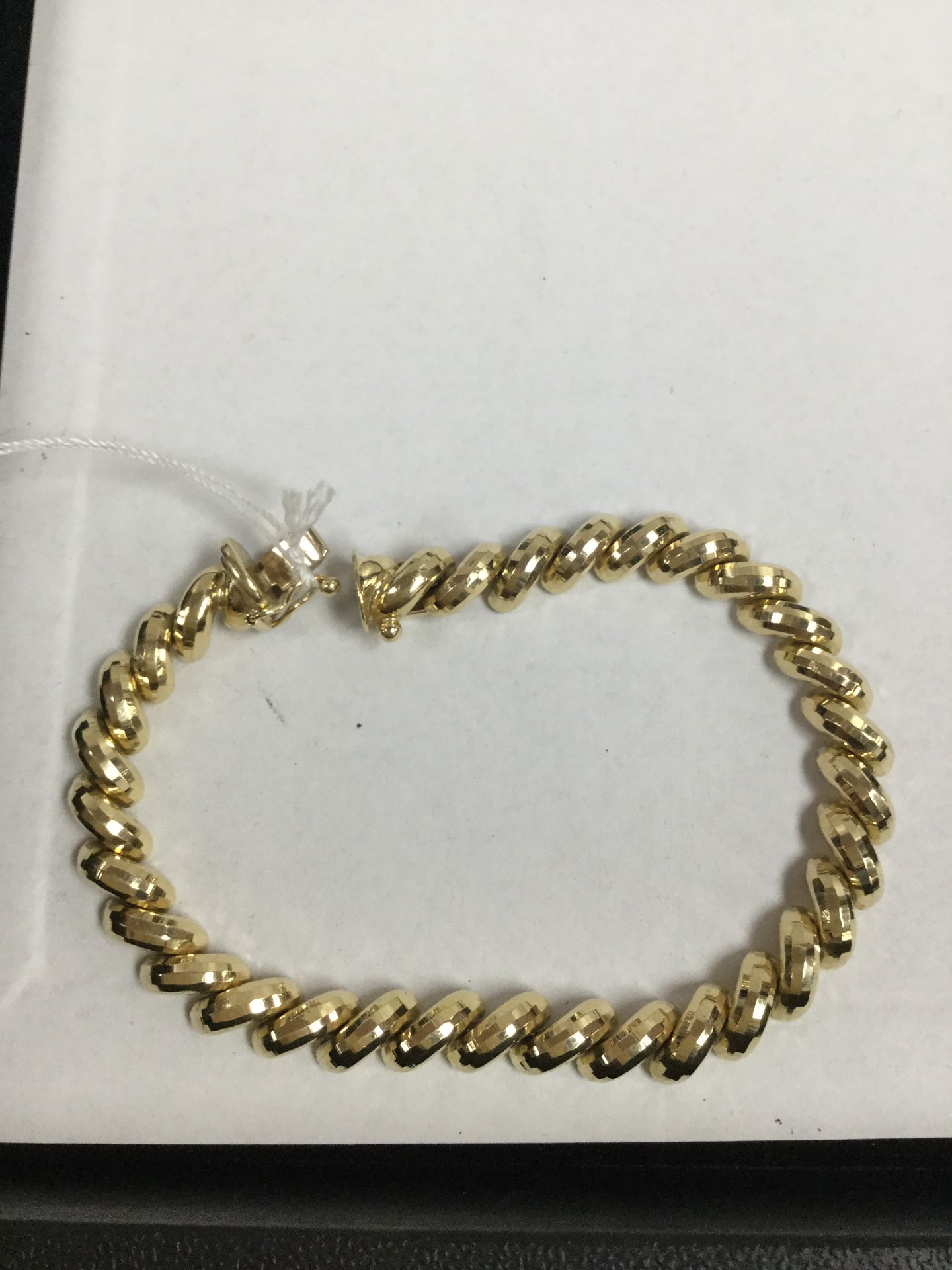 14k Gold Fashion Bracelet