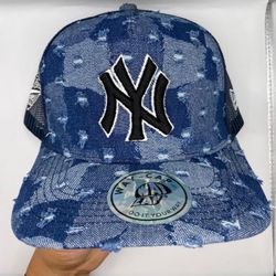 Yankees. NY Hat. Ranch life hats. Hooey. Cachuchas. Gorrin Bros, FINO, 31 Hats, RUDE Awakening. Western Hats. Rodeo. Trucker hat, high desert headwear