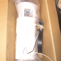 Fuel pump for a 1998  Dodge Dakota v 6 engine new