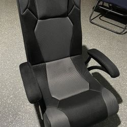 GAMER CHAIR-ROCKER- AS IS