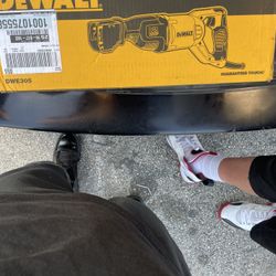 De Walt Reciprocating Saw 