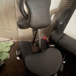 Message Chair  ya