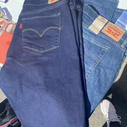 Women’s Levi’s