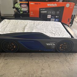 Disney/Pixar Cars Jackson Storm™ Blue Twin Car Bed Plus Mattress 