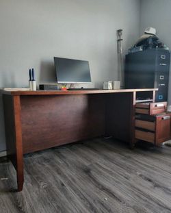 Office Desk