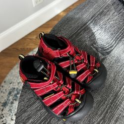 Keen Kids Shoes Size 11