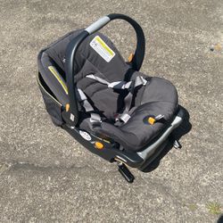 Chicco Infant Car Seat & Base