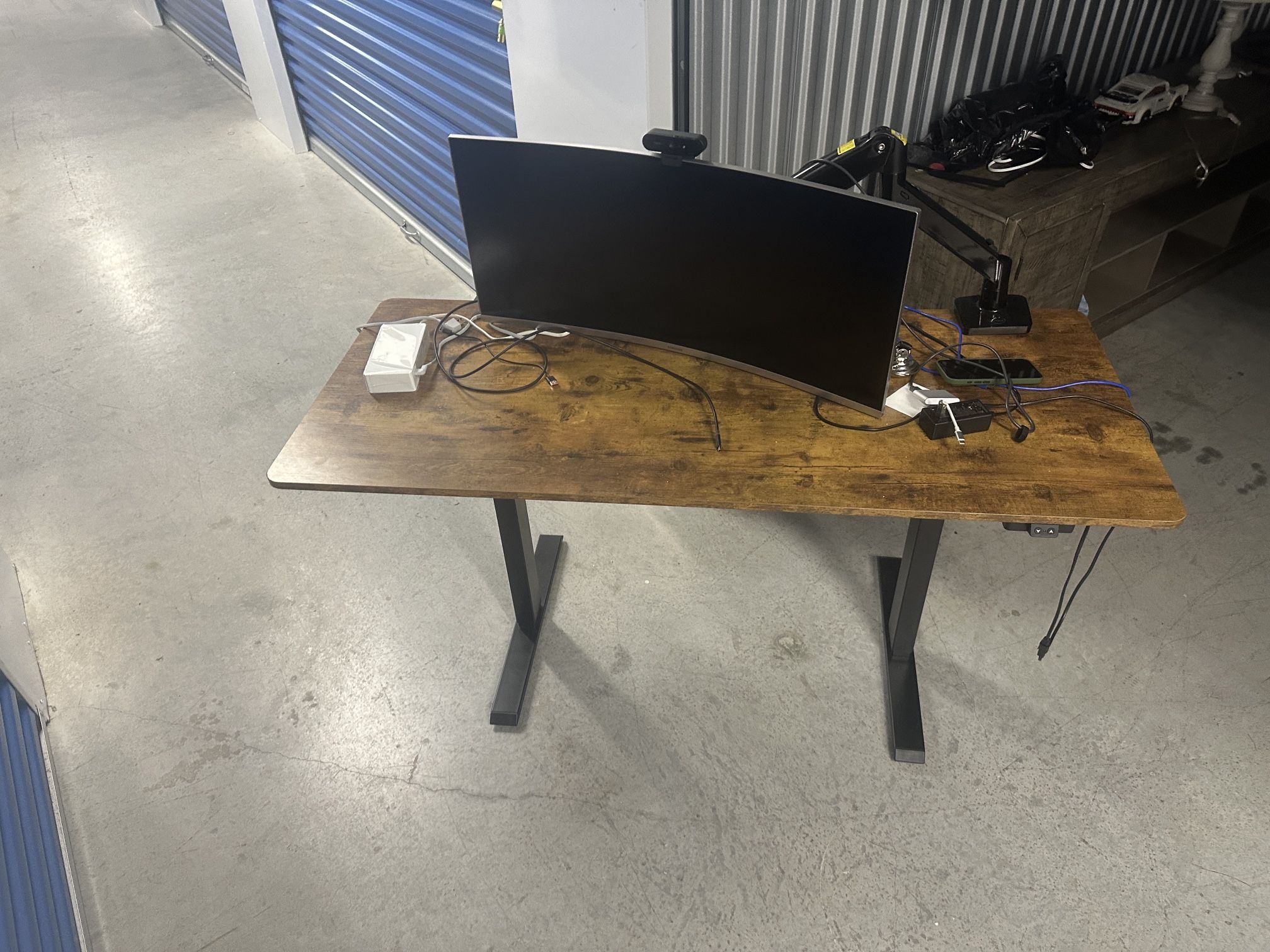 Electric Adjustable Standing Desk – Rustic Wood Top & Black Metal Frame