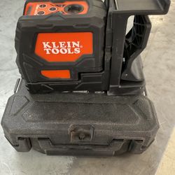Klein 93LCLS laser level in factory case