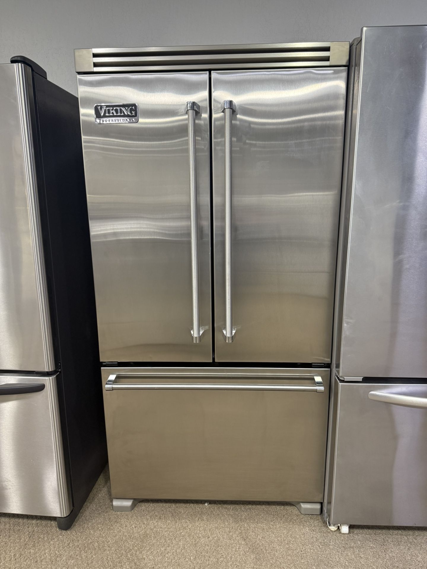 🔥VIKING STAINLESS STEEL FRIDGE🔥