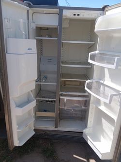 Refrigerator para el garage barato trabajo muy bien $200