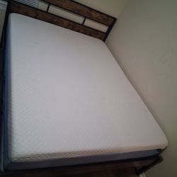 Zinus Queen Mattress