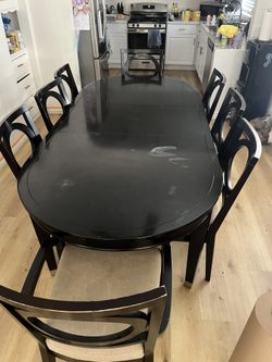 Dinning Table