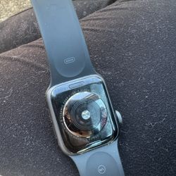 Apple Watch Series 4