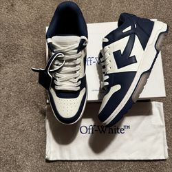 Off white white and navy blue size 9