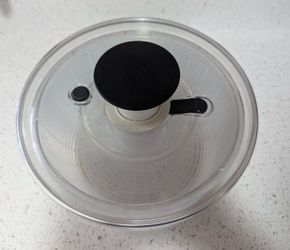 OXO Salad Spinner (clear)