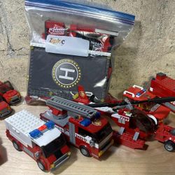 FIRE STATION BUILDING AND FIRE CARS LEGOS