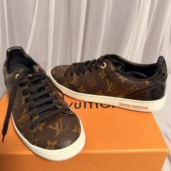 Louis Vuitton Women Sneakers 