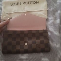 Louis Vuitton Wallet 