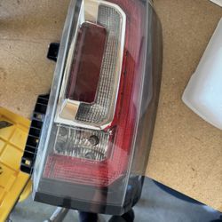 2015-2020 GMC Yukon Tail Light Right Side