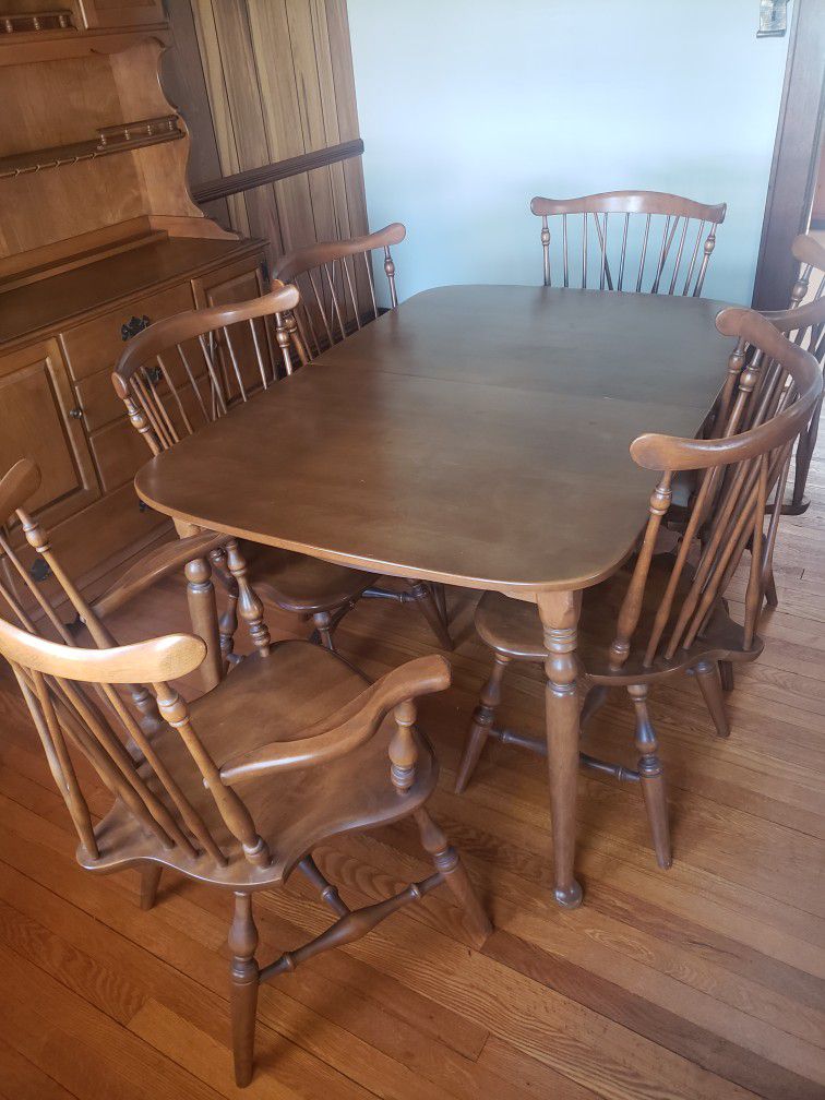 Dining Set For 6