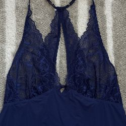 Victoria's Secret Navy Blue Lace Sleepwear Women’s S
