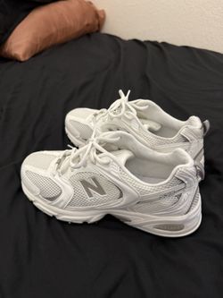 Women’s New Balances