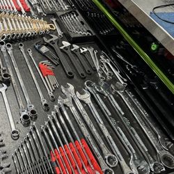 Mac Precision Torque Wrench Set. SAE 1/4- 1 1/4