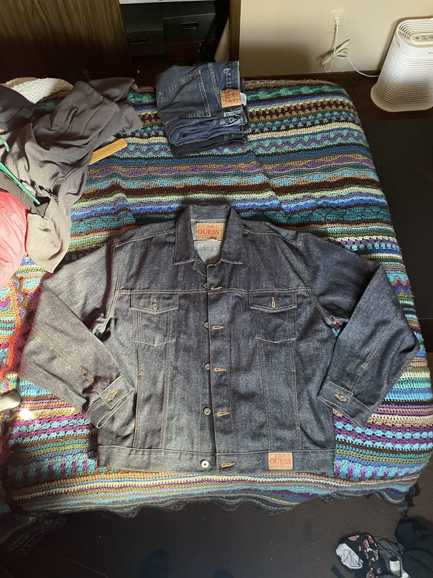 XXL Guess Original “Trucker” Jean Denim Jacket