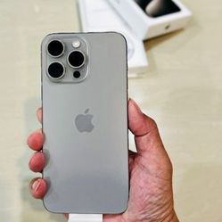 Apple iPhone 15 Pro Max 5g 