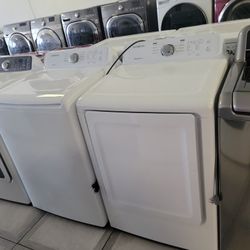 Samsung Topload Washer & Gas Dryer 