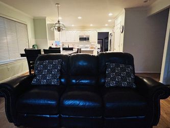 Leather reclining Couch