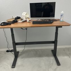 Standing Desk Electric   $150