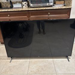 50Inch LG TV/ With Remote